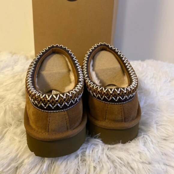 UGG Tasman Slipper Chestnut - Picture 4 of 5